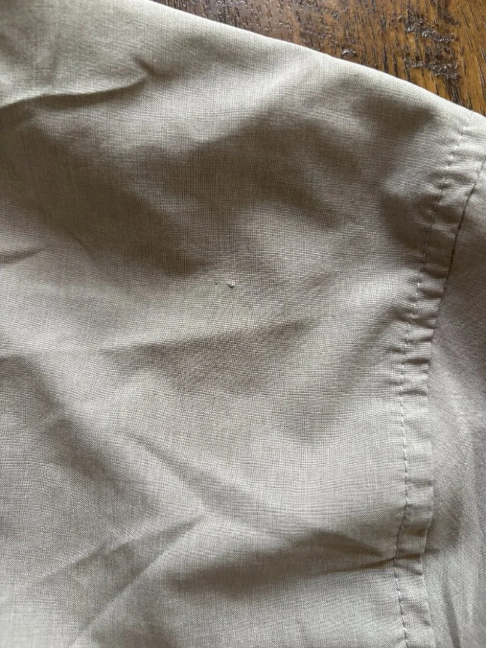 Vuori lightweight performance jacket - Picture 2 of 7